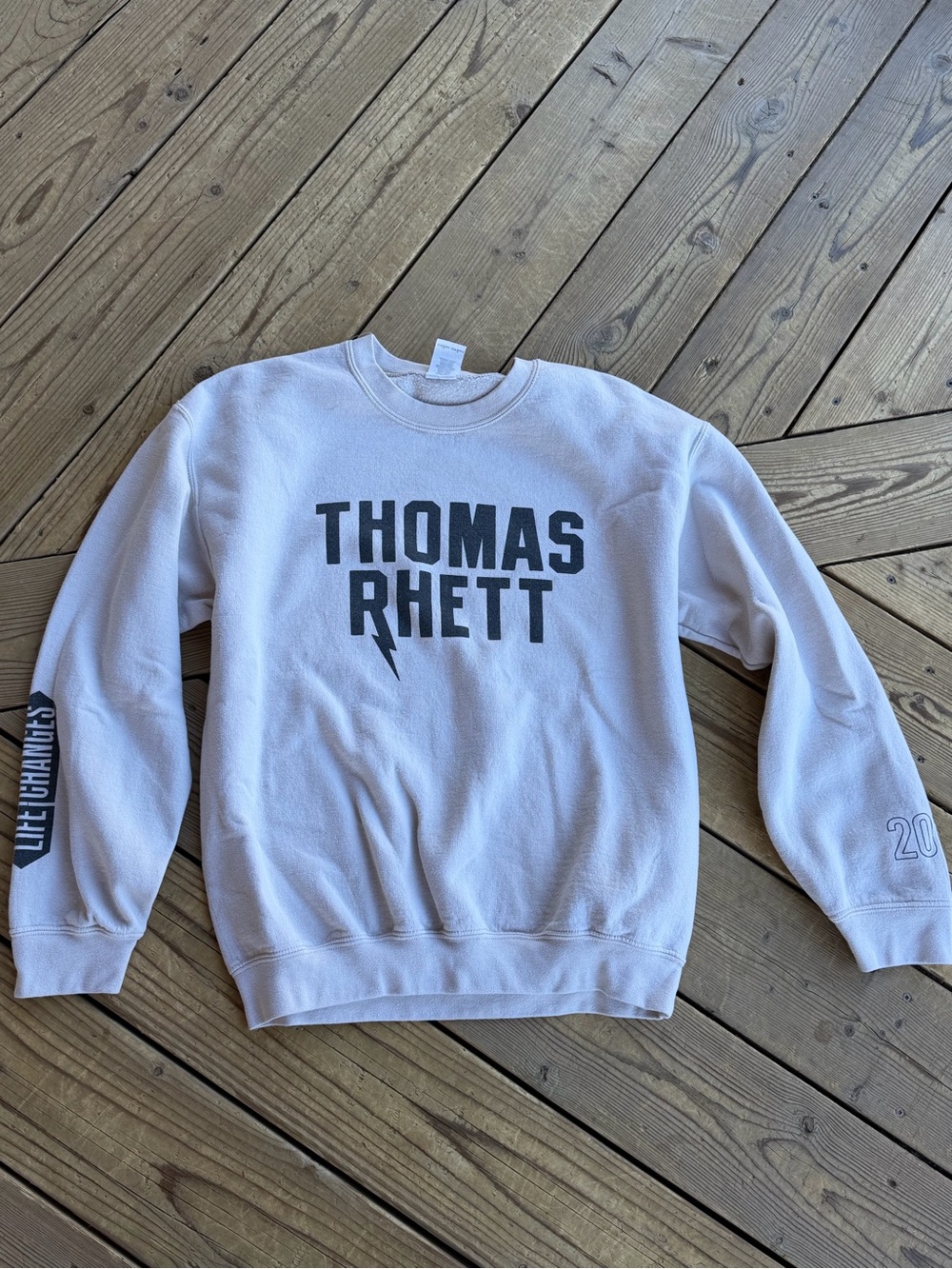 Thomas Rhett Beige 2019 Tour Crewneck Sweatshirt